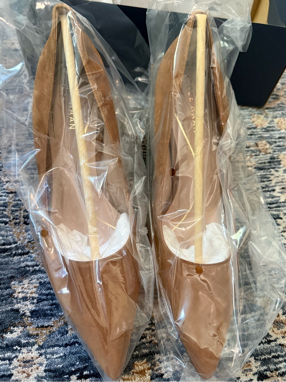 NWT Cole Haan Vivica Pointed Toe Pumps - Picture 6 of 8